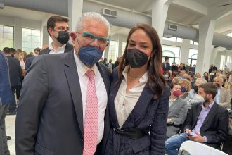 Συνάντηση Σταθακόπουλου με την Υφυπουργό Εργασίας Δόμνα Μιχαηλίδου