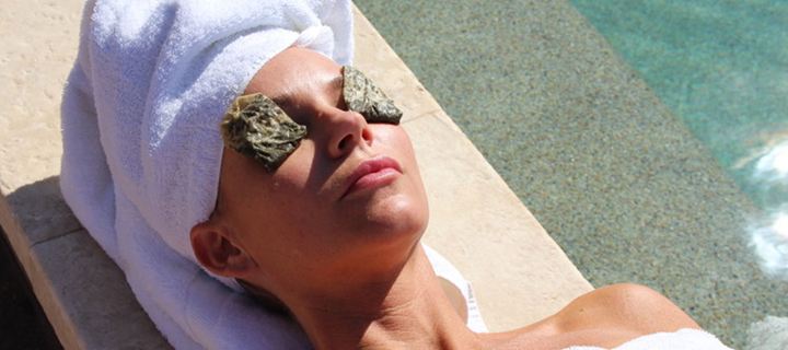 Γιατί πρέπει να βάζουμε καθημερινά φακελάκια του τσαγιού στα μάτια μας;