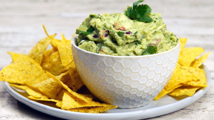 Homemade γουακαμόλε για τους λάτρεις του αβοκάντο!