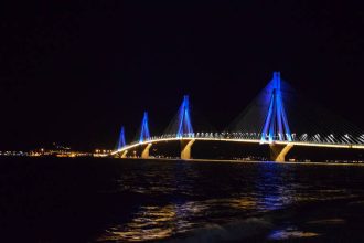 Ημέρα της Ευρώπης: Φωταγώγηση της Γέφυρας Ρίου-Αντιρρίου το βράδυ της 8ης Μαΐου