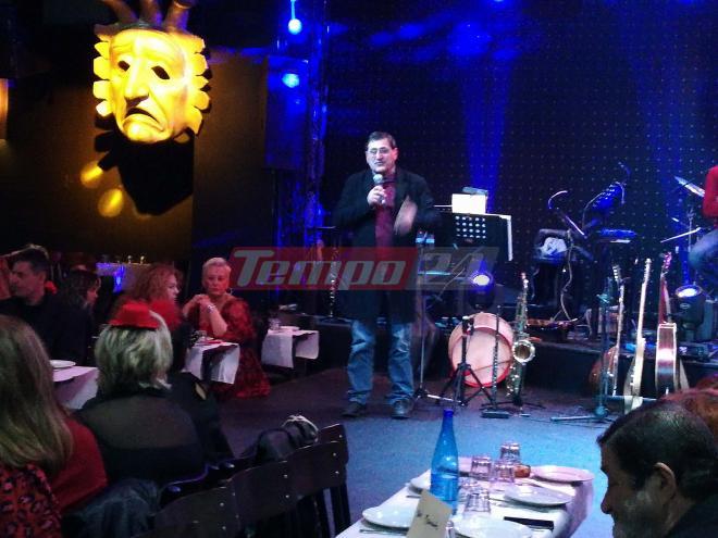 Πάτρα: Ο αποκριάτικος χορός του Δημάρχου προς εθελοντές και δημοσιογράφους - Βίντεο