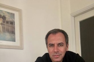 Ο Χριστός ξανασταυρώνεται