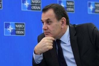 Παραμένει σε καραντίνα ο Νίκος Παναγιωτόπουλος