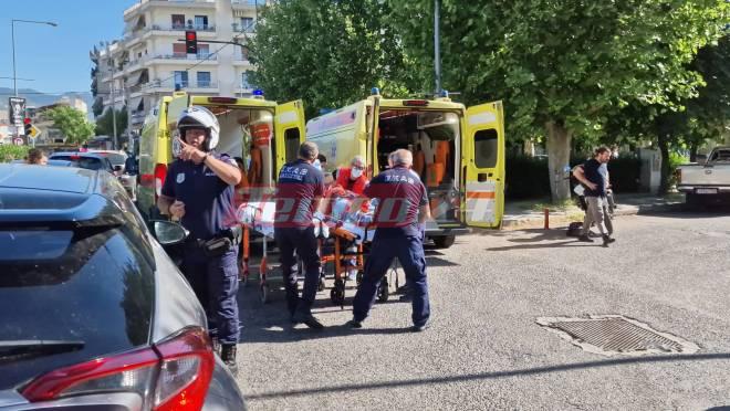 Πάτρα: Σοβαρό τροχαίο - Εκσφενδονίστηκε στο αντίθετο ρεύμα ο δικυκλιστής (ΦΩΤΟ-ΒΙΝΤΕΟ)