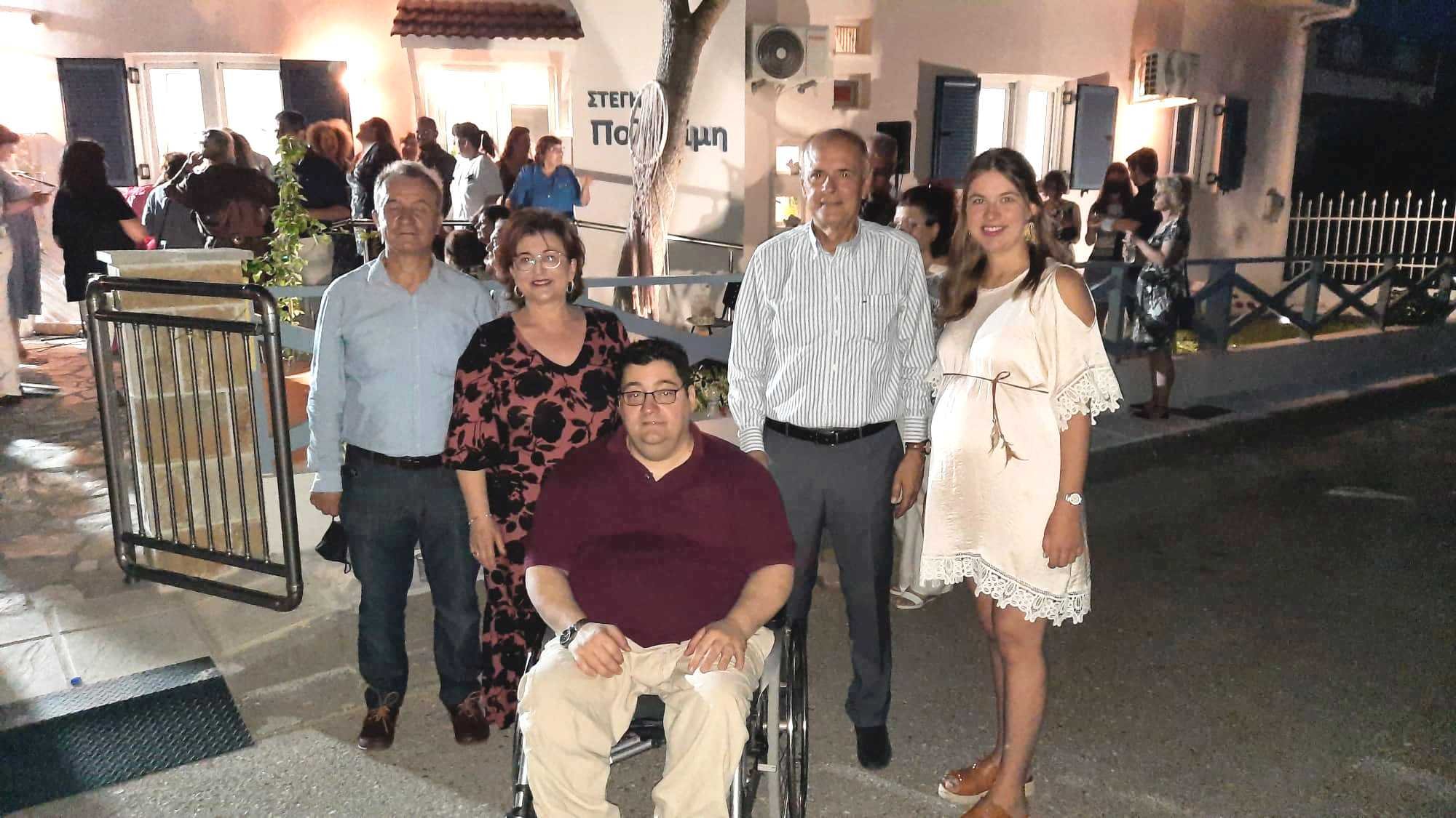 Ο Αντώνης Χαροκόπος στα εγκαίνια της στέγης υποστηριζόμενης διαβίωσης ΦΩΤΟ