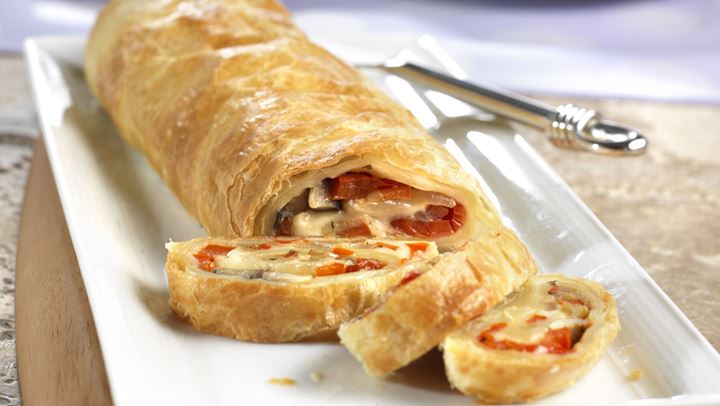 Αλμυρό στρούντελ τυριών και λαχανικών για το γραφείο!