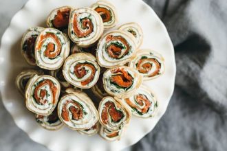 Τορτίγια με καπνιστό σολομό