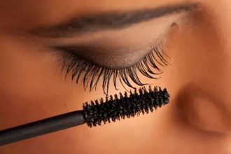 Τα πιο συχνά λάθη που κάνουμε με τη mascara