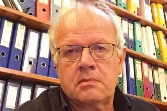 Ο Άκης Τσελέντης για την "Κιβωτό του Κόσμου": Μήπως φουσκώσατε το θέμα για να καλύψετε κάτι άλλο;