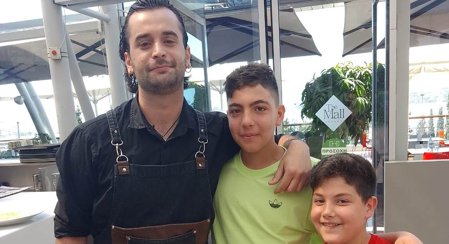 Η "Αδαμοπουλίτσα"... πρόεδρος