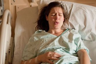 Τα κιλά της πρώτης εγκυμοσύνης «επιβαρύνουν» την δεύτερη