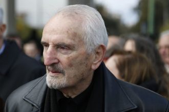 Νικήτας Τσακίρογλου: «Τα χρόνια περνούν, δεν πρέπει να σε βλέπει ο θεατής και να σε λυπάται»