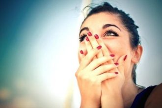 Τρία πράγματα που μπορείς να κάνεις καθημερινά για ακόμα περισσότερη αυτοπεποίθηση