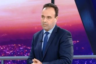 Δημήτρης Παπαστεργίου: Στο τέλος του μήνα οι αποφάσεις για την απαγόρευση των social media για παιδιά ως 15 ετών