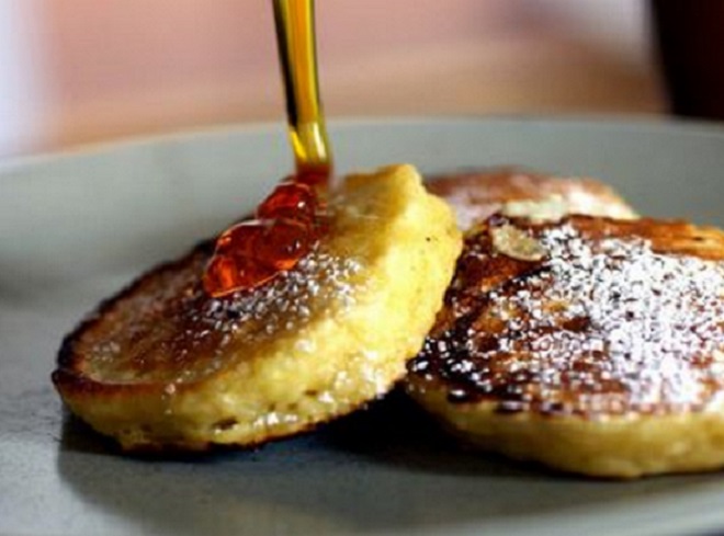 Εύκολες τηγανίτες με μήλα