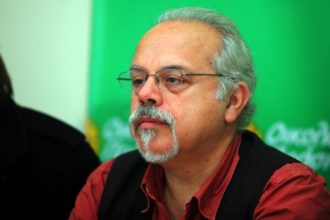 Στο νοσοκομείο με κορονοϊό πρώην ευρωβουλευτής