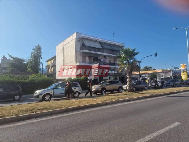 Κυκλοφοριακό κομφούζιο από σύγκρουση τριών ΙΧ στην εθνική Πατρών- Κορίνθου