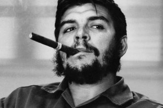 Γεννιέται σαν σήμερα ο άνθρωπος – σύμβολο της επανάστασης, Ερνέστο «Τσε» Γκεβάρα