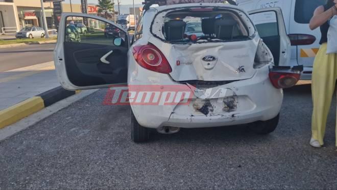 Πάτρα: Καραμπόλα με δύο ΙΧ και ένα δίκυκλο - Ένας τραυματίας