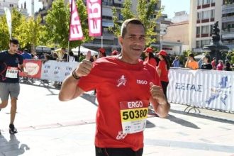 Νίκος Ρουμελιώτης: Έβγαλε την στολή και έτρεξε στους αγώνες