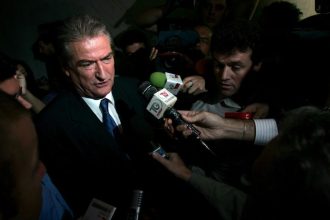 Σαλί Μπερίσα: Ελεύθερος ο πρώην πρόεδρος της Αλβανίας