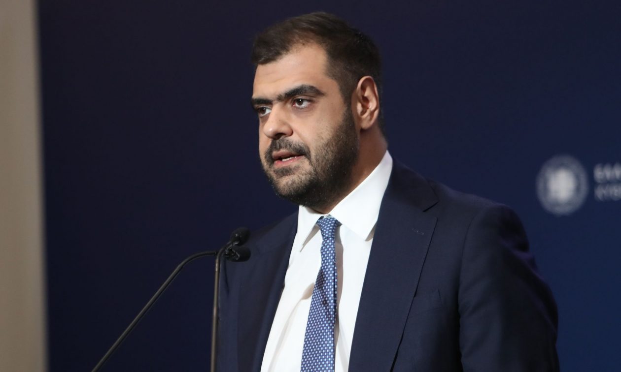 Παύλος Μαρινάκης: «Απόλυτα οικειοθελής η παραίτηση του Αλέξη Πατέλη»