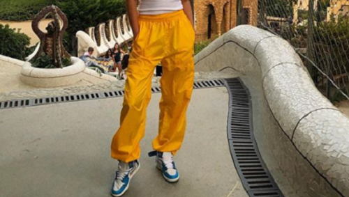 Πώς να φορέσεις τα αθλητικά μποτάκια χωρίς να δείχνουν παιδικά