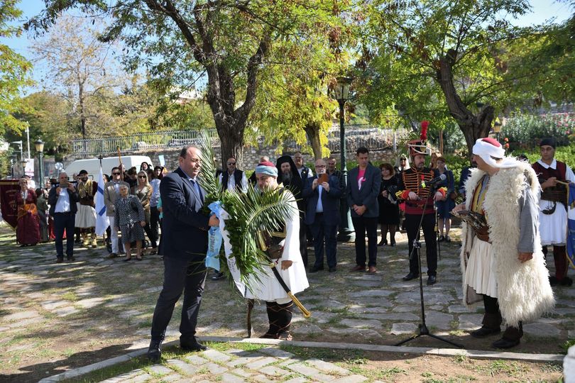 Ανδρέας Φίλιας: Θα είχα αποχωρήσει αν κατέθεταν στεφάνι...
