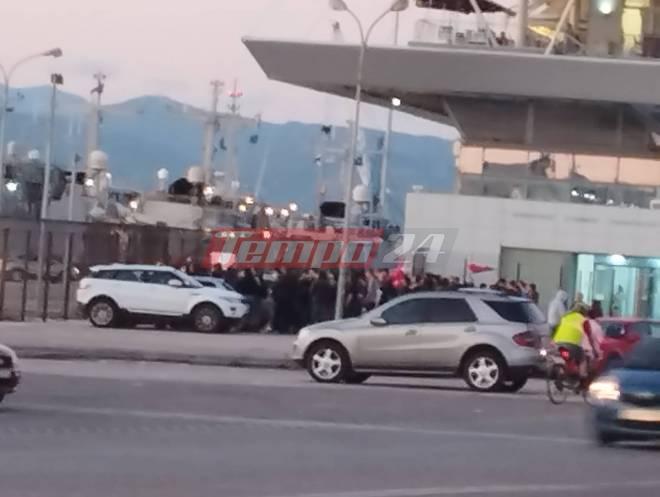 Πάτρα: Δύο αντινατοϊκές πορείες διαμαρτυρίας - Ρίψεις καπνογόνων στο λιμάνι (ΝΕΟΤΕΡΑ - ΦΩΤΟ)