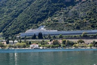 Ψαθόπυργος: Μια πρωτότυπη καλλιτεχνική πρόταση από τον Κωνσταντίνο Μπουρδούλη