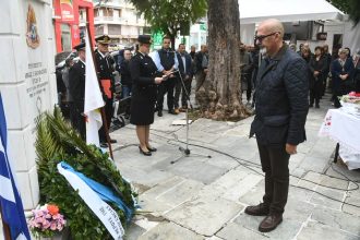 Χαράλαμπος Μπονάνος: Τιμή στους ήρωες πυροσβέστες
