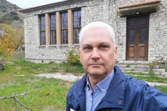 Φωκίων Ζαΐμης: Το σχολείο Κερπινής "ξαναζωντανεύει"