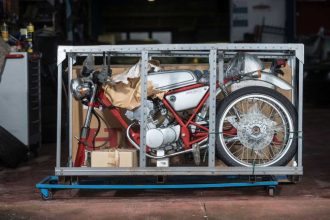 Αυτή η σπάνια Honda του 1998 είναι ακόμα στην κούτα της!