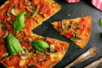 Συνταγή για εύκολη πίτσα σε τορτίγια