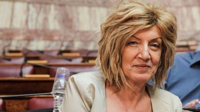 Η Σία Αναγνωστοπούλου ...καρφώνει το ΚΙΝΑΛ!