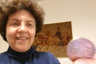 Αθηνά Τραχήλη: Τρίτη φορά και συνεχίζει...