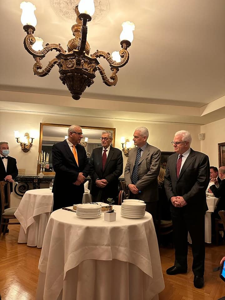 Ο Φωκίων Ζαΐμης στην πίτα του ΙΝΑΔΕ