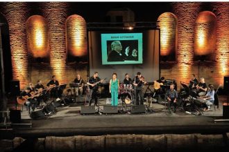 Ο πολιτισμός στρατεύεται, η πόλη φτωχαίνει…