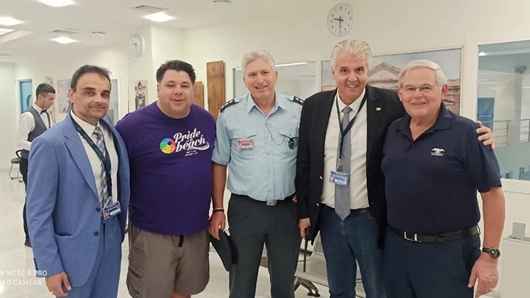 "Κεραυνοί" του Μητροπολίτη Αλεξανδρούπολης για την «ανέμελη ενδυμασία» του Αμερικανού πρέσβη