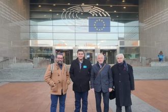 Ώρα.... Βρυξελλών!