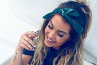 Bandana is back: Πώς να δέσεις μία μπαντάνα στα μαλλιά σου με 8 διαφορετικούς τρόπους