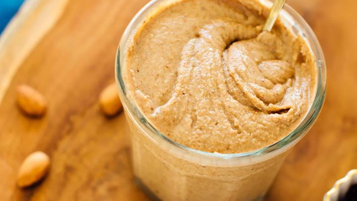 Σπιτικό βούτυρο αμυγδάλου για απόλαυση χωρίς ένοχες!