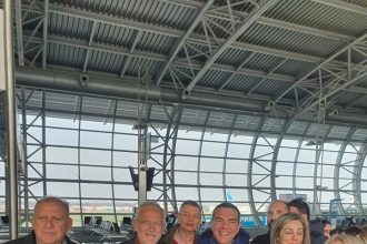 "Πετώντας" με τον Αλέξη Τσίπρα!