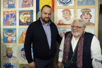 Ο Βασίλης Αϊβαλής στην έκθεση του Δημήτρη Βούρτση