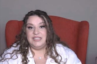 Τσιρώνη: «Διαφορετικότητα είναι οτιδήποτε σε κάνει να ξεχωρίζεις από την μάζα»