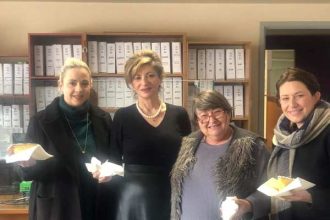 Βίβιαν Σαμούρη: Η Αντιδημαρχία Υγείας έκοψε την πίτα της