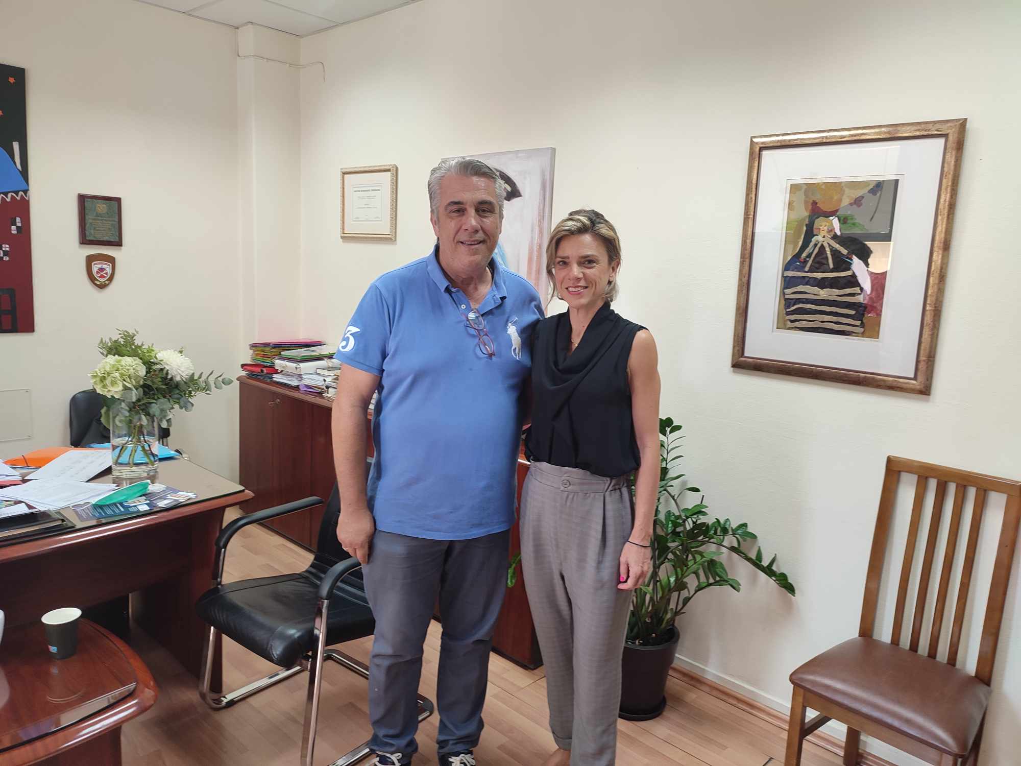 Ο Δημήτρης Μπαρμπούνης σε Καραμανδάνειο και Κέντρο Υγείας Κάτω Αχαΐας ΦΩΤΟ