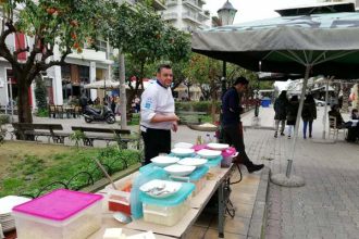 "Σούσουρο": Νηστίσιμες γεύσεις στον πεζόδρομο της Τριών Ναυάρχων