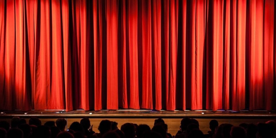 Πάτρα: Θεατρικές παραστάσεις για ενίσχυση φορέων