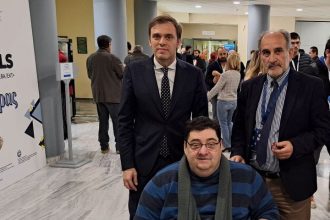 Το ΠΑΣΟΚ είναι εδώ...